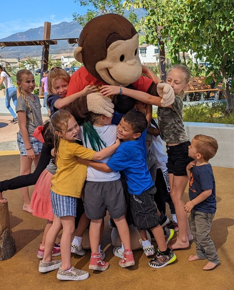 CompassCs's tweet photo. Make sure to check out this week's #blog, highlighting the incredible #Compass #BacktoSchool #Picnics! What an awesome start to the school year! 

https://t.co/Ap0zDPjCkx

#ScholarsFirst #ChooseCompass #CompassExperience https://t.co/vGjE3izUm4