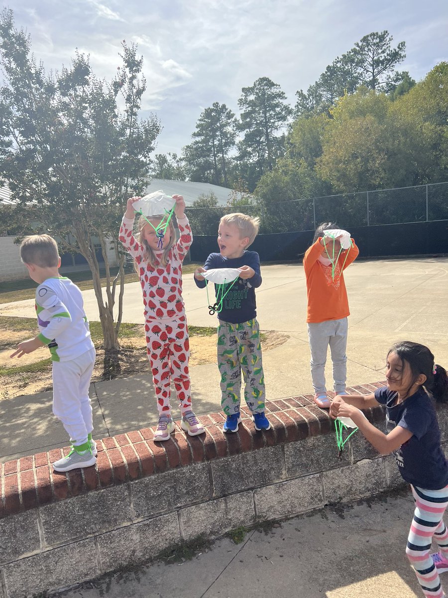 Ms.McManus tweet media