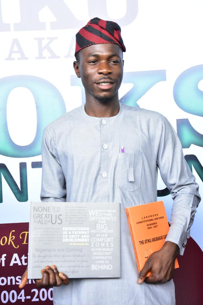 MuneerIb's tweet photo. I am Privilege to be present at the launch of the #AtikuBooks that captures the story of his life, his landmark judgements that have deepened democracy and constitutionalism in Nigeria and his thoughts on restructuring as a pathway to unity and development https://t.co/lTJMbboaoh