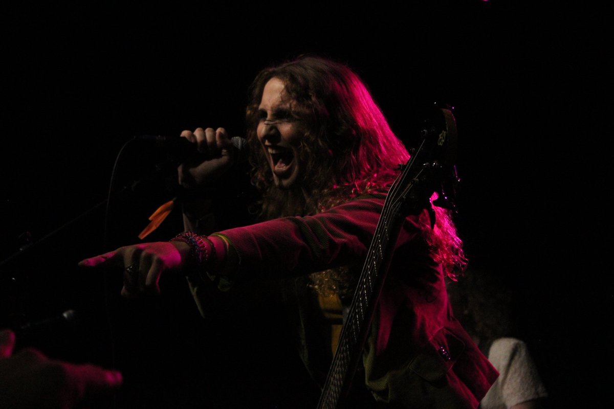 Announcing the following headlining run 🚩

October 28: Louisville, KY
Art Sanctuary

October 29: Cincinnati, OH
The Comet

🎃 FLUMM-O-WEEN 🎃
October 30: Murfreesboro, TN
Hop Springs

More videos from our new concert film "Live at Hop Springs" coming soon.

See ya around. ✌️