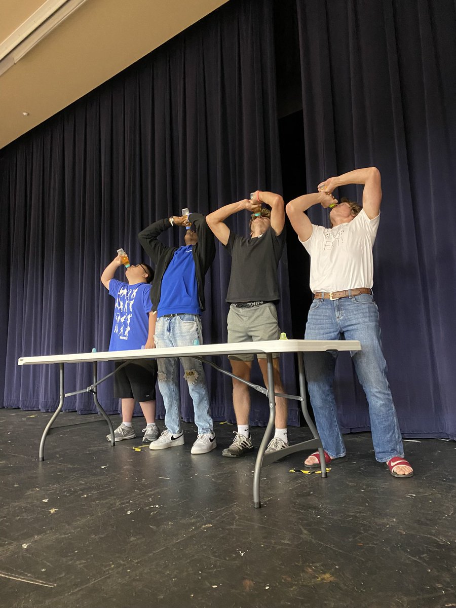 pphsstuco's tweet photo. Today’s lunch game was the baby bottle race! 🍼 It’s definitely more challenging than our competitors thought! #pphshoco #hoco2022 #babybottlerace #toomuchapplejuice https://t.co/t1h2f7Wrxu
