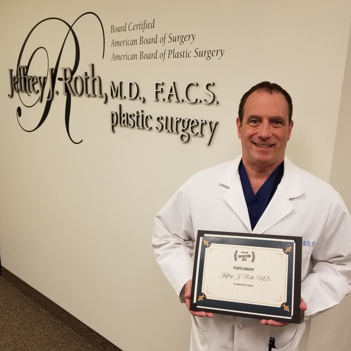 Echt niet Rand Discriminatie op grond van geslacht Las Vegas Plastic Surgery (@DrJeffreyRoth) / Twitter Echt niet Rand Discriminatie op grond van geslacht Las Vegas Plastic Surgery (@DrJeffreyRoth) / Twitter