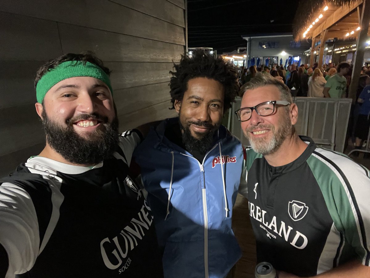 DalyConcepts's tweet photo. When @TyJohnsonNews makes an appearance to see @JamisonCR at Seaport for #irishweekend 
🤙🏼 https://t.co/1cINhzGgLB