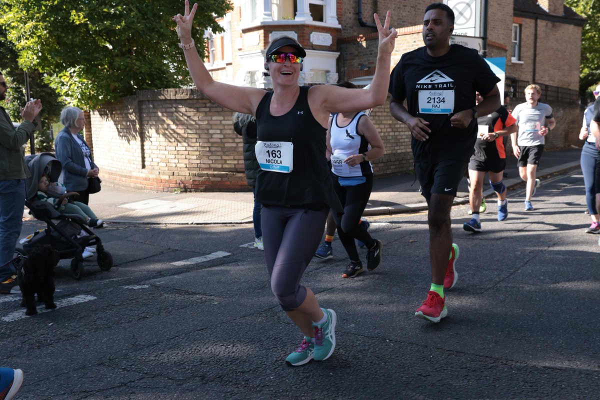 A massive congratulations to our very own Nikki who ran the Ealing half marathon (13.1 Miles) in 2hrs 11 mins at the weekend! #Ealing #EalingHalfMarathon #TeamLAH