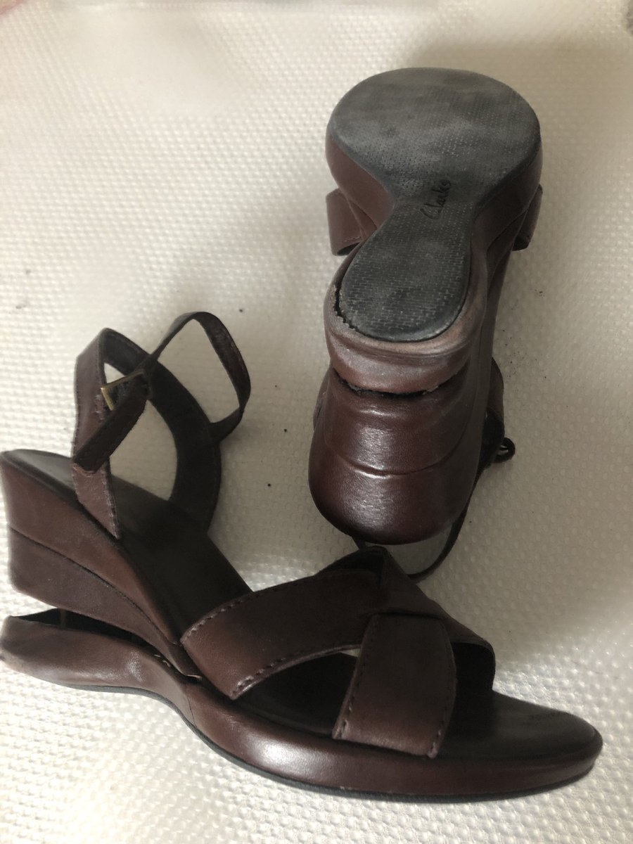 Hey @clarkshelp , what do you think of this pair of Pose Shoes #sandals quite new and doing that ? #quality #customerexperience #customertestimonial #customervalue