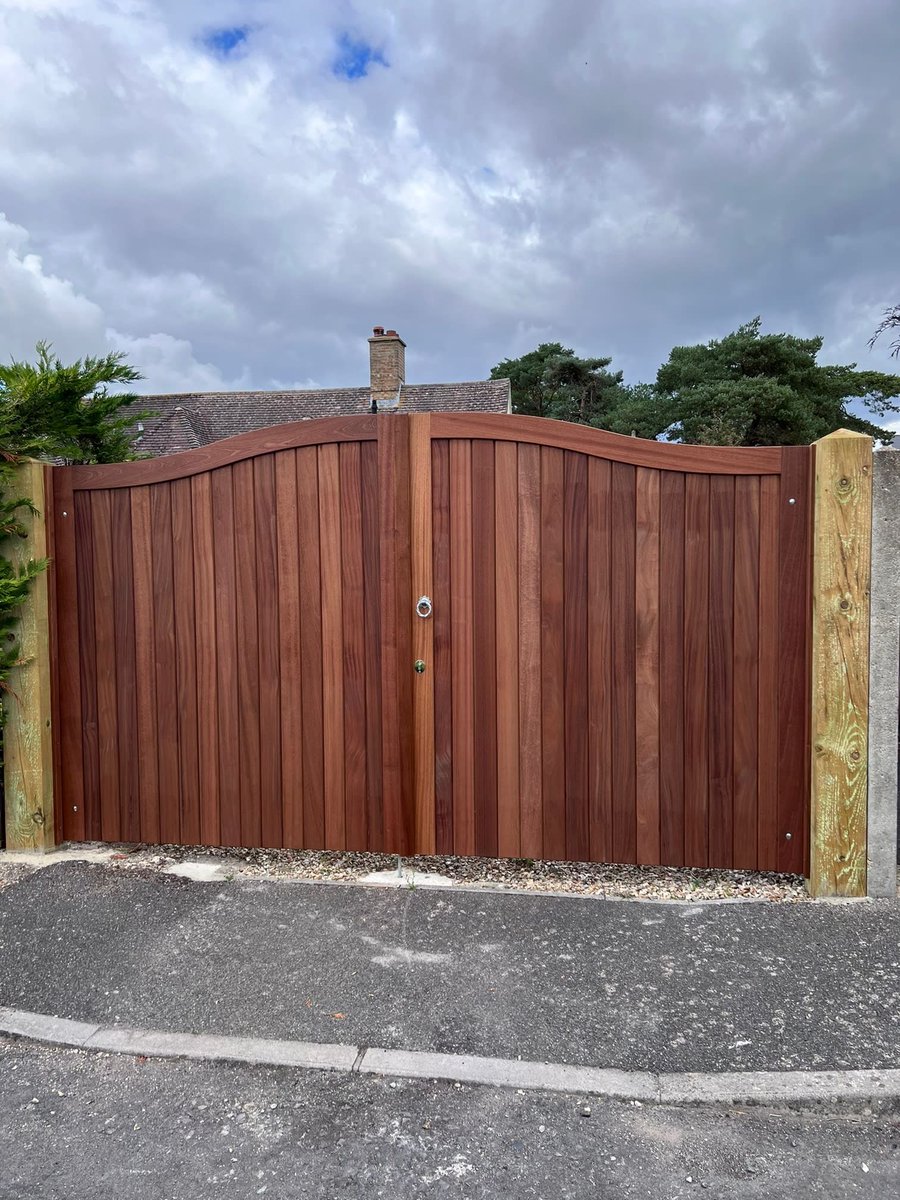 Wooden Gate Makers tweet media