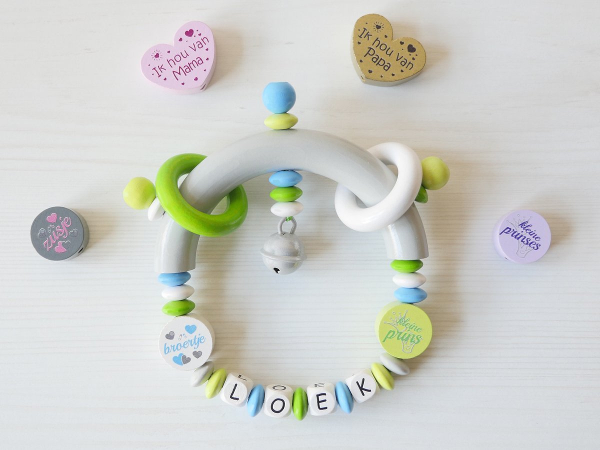 Schnulliketten's tweet photo. "D" for "#Dutch" ♡ "N" wie "#Niederländisch"
👶 zum #Schnullerkettenladen: https://t.co/aqxWAUo0an
👶 go to Schnullerkettenladen: https://t.co/NojIQiKCDy
#schnullerkettenladenberlin #schnullerkette #schnullerkettemitnamen #dummychain #greifling #graspingring https://t.co/V5a7rJMBCL