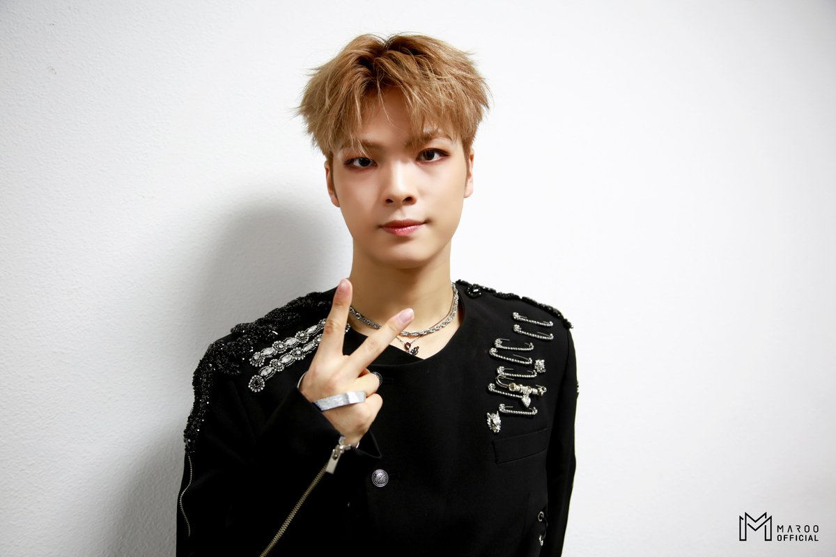 ghost9_ph's tweet photo. I got "MONSTER" in me😈
|MONSTER MUSIC BANK STORY
📷 https://t.co/mNmFG4Lozy
#CHOIJUNSEONG
#Go_STORY #고스토리
#GHOST9 #고스트나인
#MONSTER #몬스터 https://t.co/8bAGg5L3Vu