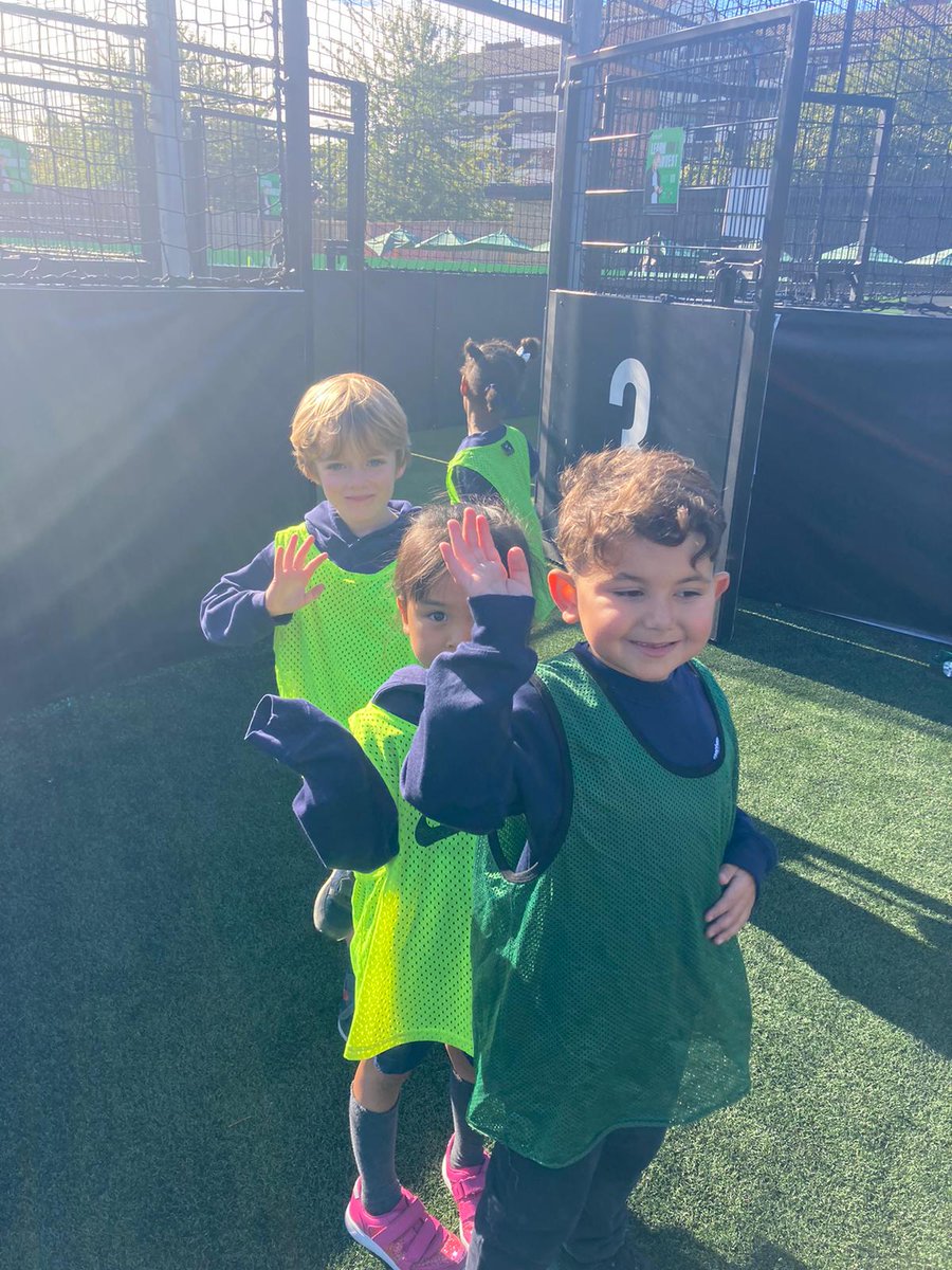 StStephensLBHF's tweet photo. Y1 pupils enjoyed a fantastic fun filled #sports morning at @powerleagueUK today, run by our Y6 Sports Captains. There was loads of running around playing games in preparation for their taking part in the #SchoolGames' Mini Marathon no less! #inspiration #ActiveMe https://t.co/ZuMPmdSqsP