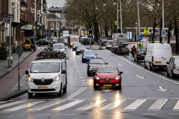 AutoWeek tweet media