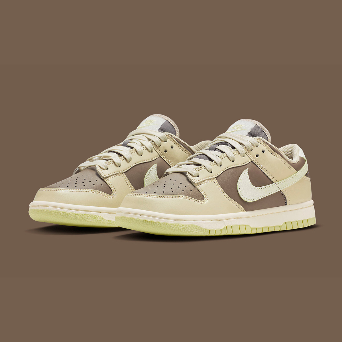 houseofheat's tweet photo. A Second Nike Dunk Low “Velcro Tongue” Surfaces 👀

SEE MORE: https://t.co/dSfcRFHRJe https://t.co/wazsYoX0XV