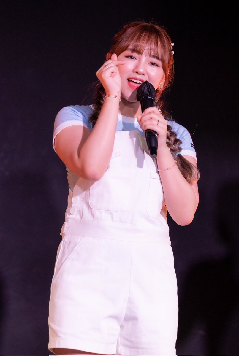 91ken2's tweet photo. 𝙃𝙖𝙥𝙥𝙮 𝘼𝙮𝙚𝙤𝙣 𝘿𝙖𝙮
22.0929
Happy Birthday🎊🎂🎊
 saturday Ayeon💛💛🎉🎉
생일축하해요💐✨💐

#SATURDAY 
#세러데이 #セロデイ @SATURDAY718_jp
#Happy_Ayeon_Day
#Happy_Birthday_Ayeon
#아연 #ayeon #アヨン @saturday718 https://t.co/Ahz4JwVTOb