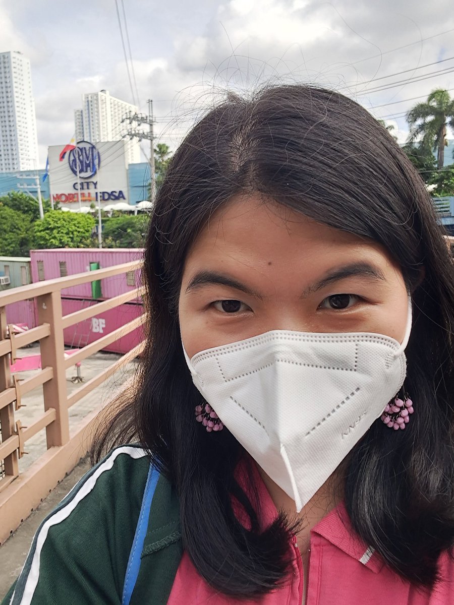 xandz34's tweet photo. Quick shot for memory... 😉
P.s. i am earlier than expected, and i think - it is my first time to commute going to north, before and after pandemic...
#selfie #travel #travelselfie #northarea #travelling #challengeaccepted #southtoNorth #proudtobeme #proudtobereal @smnorthedsa https://t.co/wH1emD4w0x