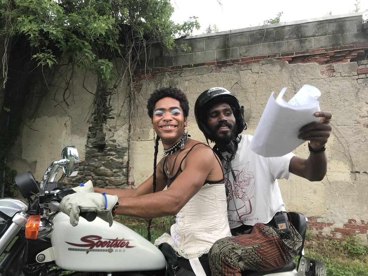 AfroJediii's tweet photo. so I found this BTS photo from when we shot #OneMagentaAfternoon (me, Director-Writer + Jordan, Costume Designer & Actor) & figured I’d use it to tell you where da film’s playing next.
LA ~ Sat. 10/01 at @exoticfruitstv
DUBLIN, IE ~ Sunday 10/02 at 30th @GAZEfilmfest ✨🙌🏿💕 https://t.co/jBAkDrW5Ut