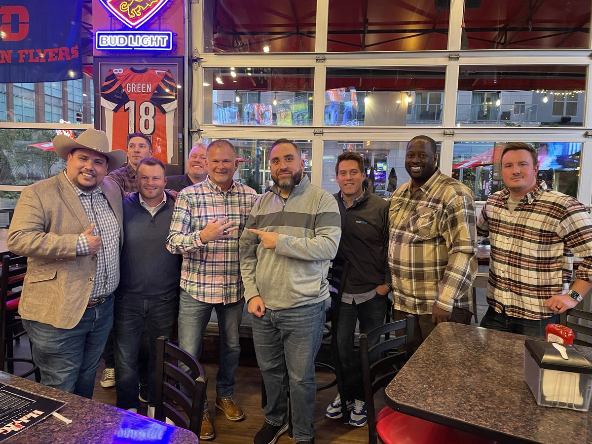 MidwestGOATs tweet media