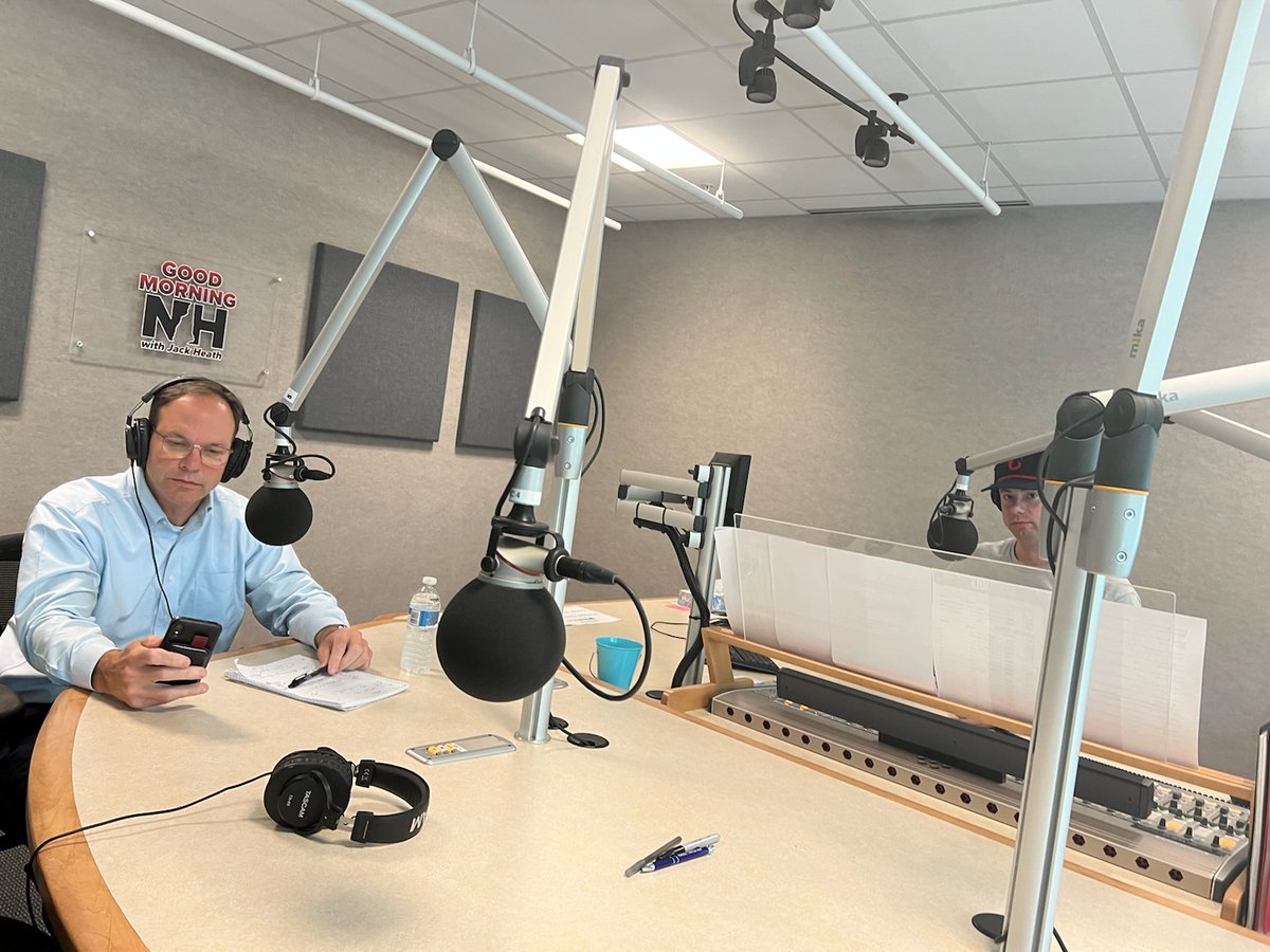 GRCtreatment's tweet photo. Join Granite Recovery Centers, CEO Eric Ekberg &amp; perhaps a #specialguest, or two #live #today on Good Morning NH.

Listen on News Talk 107.3 WEMJ, News Talk 107.7 WTPL, &amp; News Talk 98.1 WTSN, or tune in on your PC at https://t.co/zozkgQOkmh 

#addictionawareness #addictioncrisis https://t.co/8Aah4zaECp
