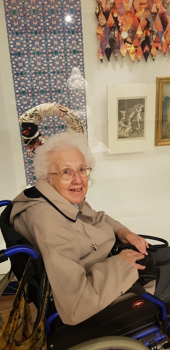 RegencyCareHome's tweet photo. Our ladies had a fabulous trip out to The Whitworth  art gallery this week...🎨

A huge thank you to all the staff for being so attentive and kind to us, we all had such an amazing time looking at all the fantastic exhibits!🥰

#RegencyFamily #CareHomeActivities #CareHomeUK https://t.co/itmoEhecPO