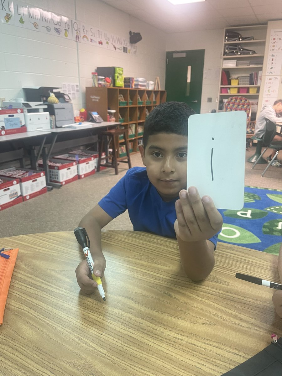 EdTechPrice's tweet image. Auditory discrimination through “text messages!” My friend was great at texting me his answers! @HumbleISD_TE @HDyslexia @MrsRodriguezTE