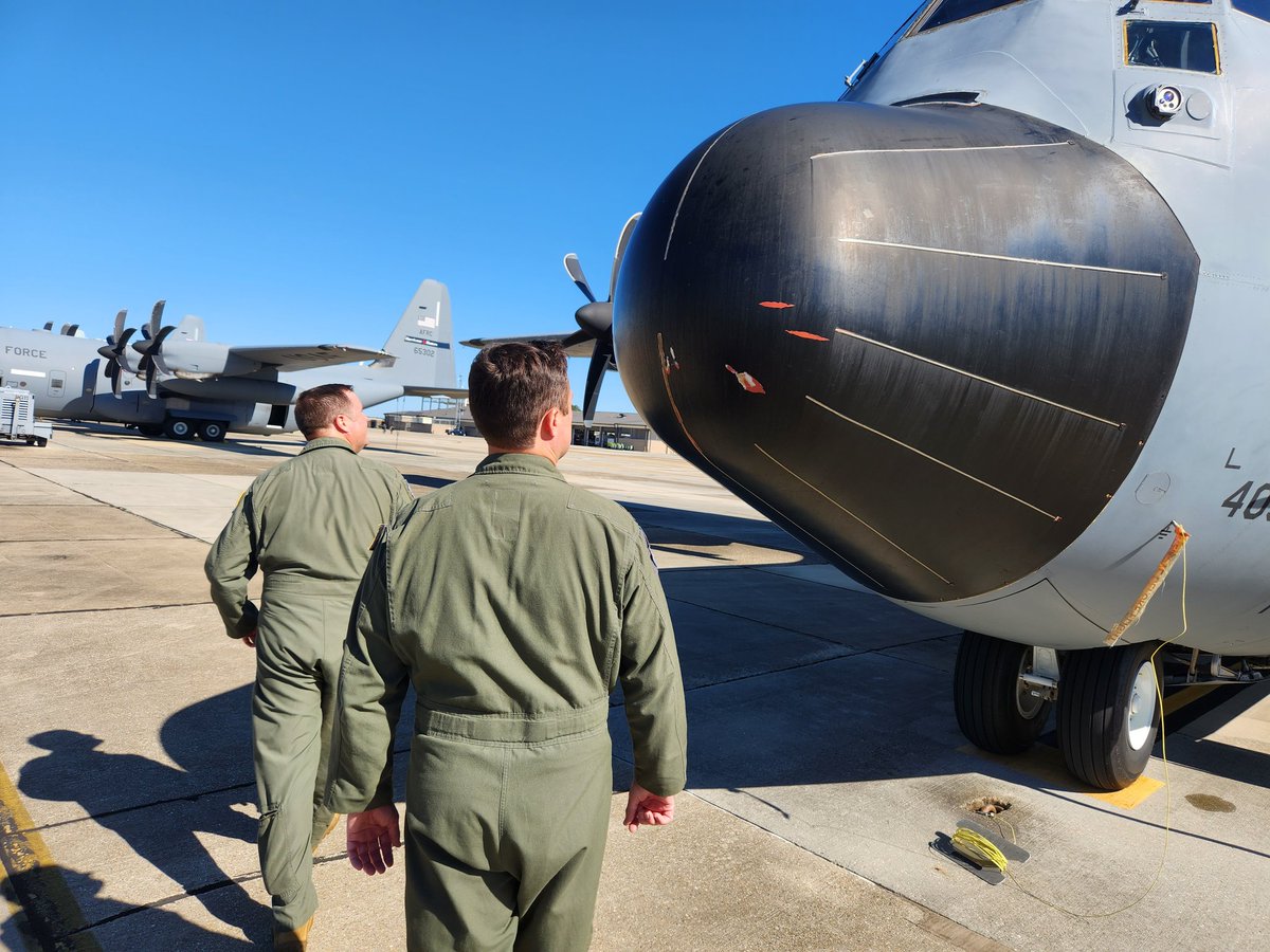 malkoff's tweet photo. Crazy #HurricaneHunt !
Our @USAFReserve 53rd Weather Reconnaissance Squadron just landed.
We hit hail, massive turbulence in the eye wall that dropped us 1000+ feet and saw #hurricaneIan rapidly intensity.
It was NOT even calm inside the eye.
✈️➡️ Biloxi ➡️ Florida 🌊 ➡️ 🌀↩️ https://t.co/hKmkBnL2kx