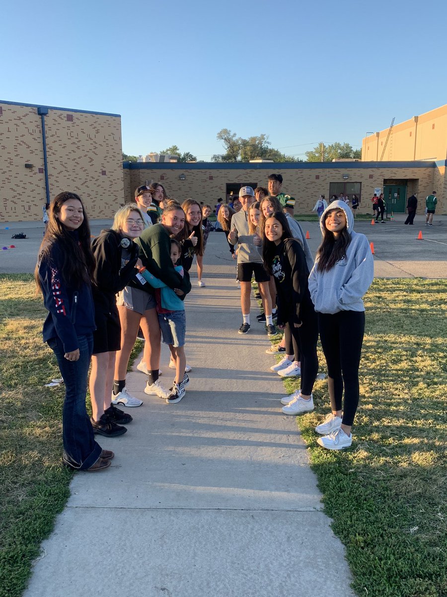 SouthCougars's tweet photo. The @SouthCougars fall sports elementary marathon tour made its final stop at Sunset this morning. Great way to start the day! https://t.co/v9ZnF2YS4L