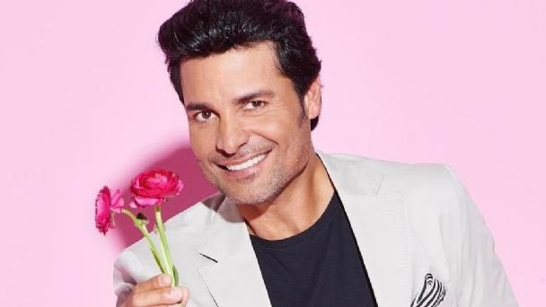 CHAYANNEMUSIC's tweet photo. Hoy para ustedes: https://t.co/KHoniVXXYr