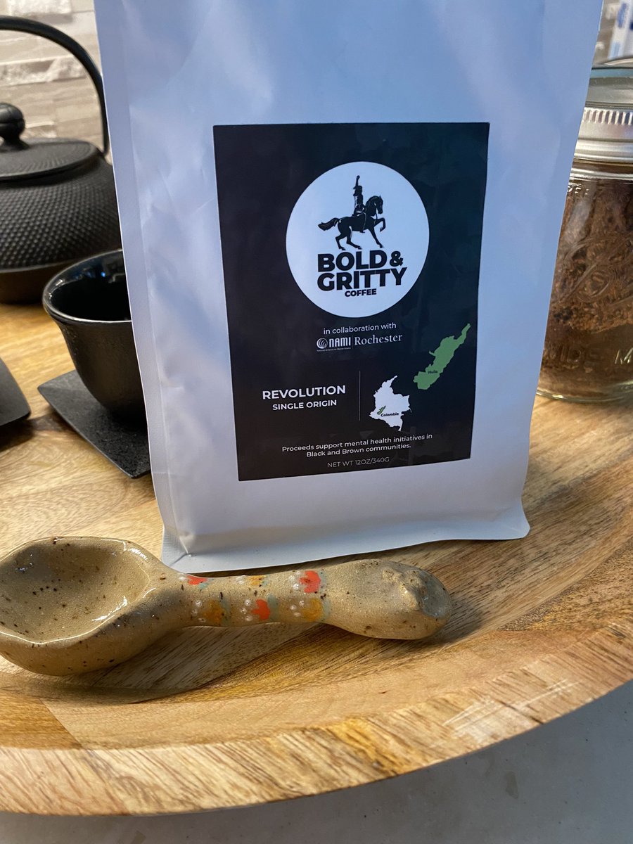 MissMoni_Divine's tweet photo. The absolute BEST coffee I’ve ever tasted. Get yourself in the know and grab some @bold_gritty beans. Support local, support small, and get the caffeinated flavor blast your morning needs. #ROC https://t.co/CaDa29EtyL