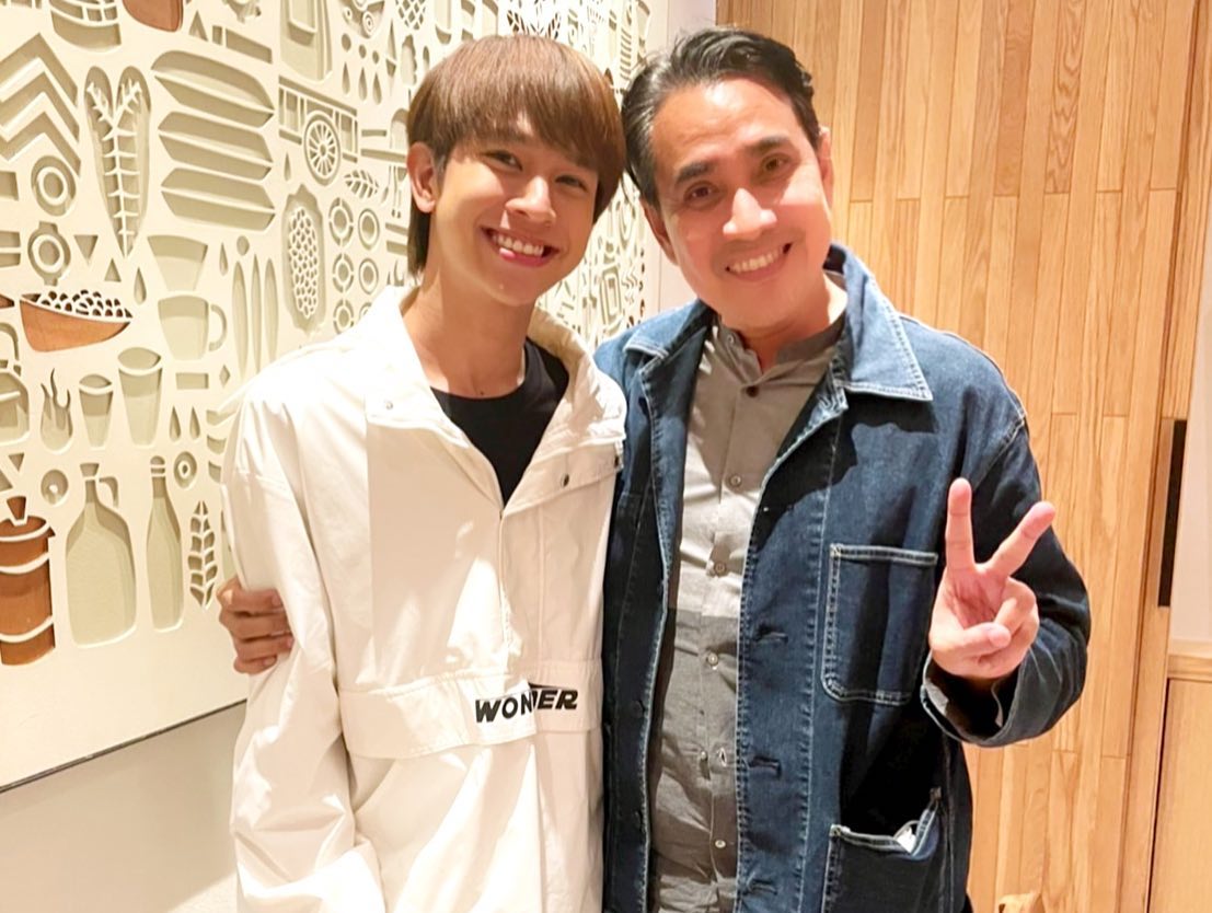 sunookon's tweet photo. The #CNBX !! Is this the work discussion mentioned today? 🤩 Hoping to see you in it, looking forward to another work of Fluke & P'Yokee ლ(^o^ლ)✨
📸©IG: yokee_apirak
#เจ้าแก้มก้อน #fluke_natouch https://t.co/wa5UAsWaqu