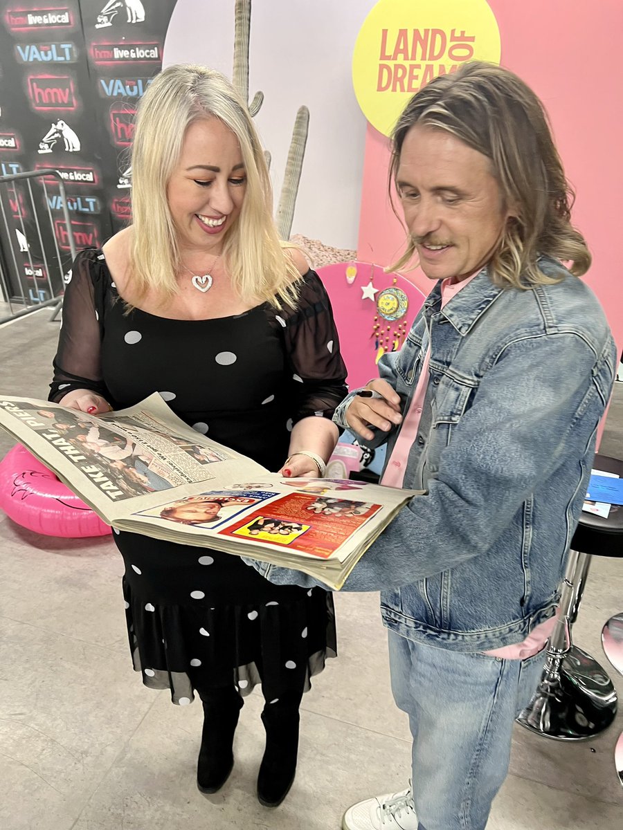 donnamclements1's tweet photo. One my best ever days! To meet @OfficialMarkO was something I thought would only happen in the ‘Land of Dreams’! Wait… He was just amazing - a truly beautiful soul… 
@hmvVault @kaideeclark #LandOfDreams #dreamscometrue https://t.co/b4okEx3EyJ