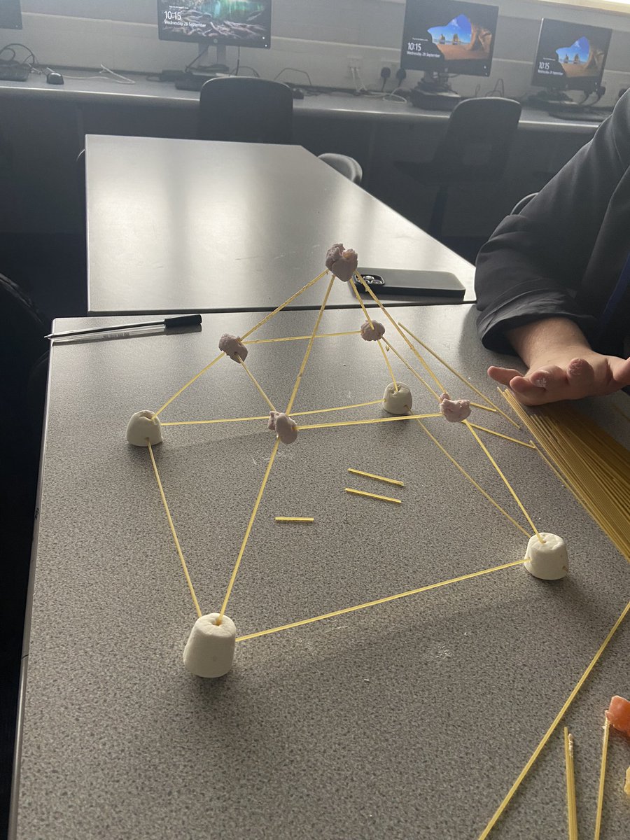 Higher business loved learning about structures today and produced some amazing models with marshmallows and jelly babies!🤓