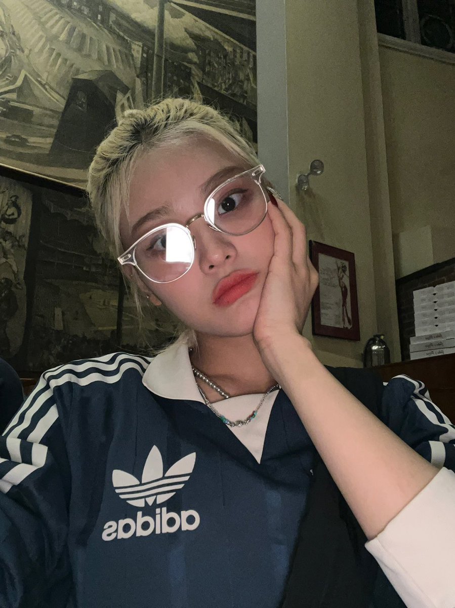picsofynsangah's tweet photo. [📸] 220928 Sangah Twitter Update 

“The day I wore all of my favorite items of Sangah 💞”

#상아 #SANGAH #LIGHTSUM https://t.co/LADm4zyNTk
