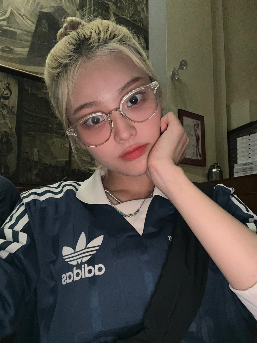 picsofynsangah's tweet photo. [📸] 220928 Sangah Twitter Update 

“The day I wore all of my favorite items of Sangah 💞”

#상아 #SANGAH #LIGHTSUM https://t.co/LADm4zyNTk