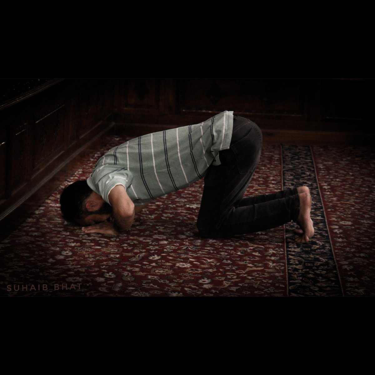 bhatt_suhaib_'s tweet photo. Pray. Because Allah always listens
#photooftheday #pray🙏 #peaceofmind #salah #kashmir #photographers_of_india #netgeoyourshot #trending #thedocumentarymovement #presstv #karbalatv #2022 https://t.co/B3YpnXkuks