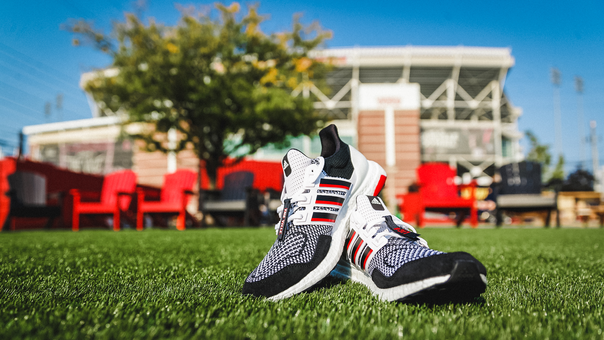 Louisville adidas Ultraboost Shoes, Louisville Cardinals adidas