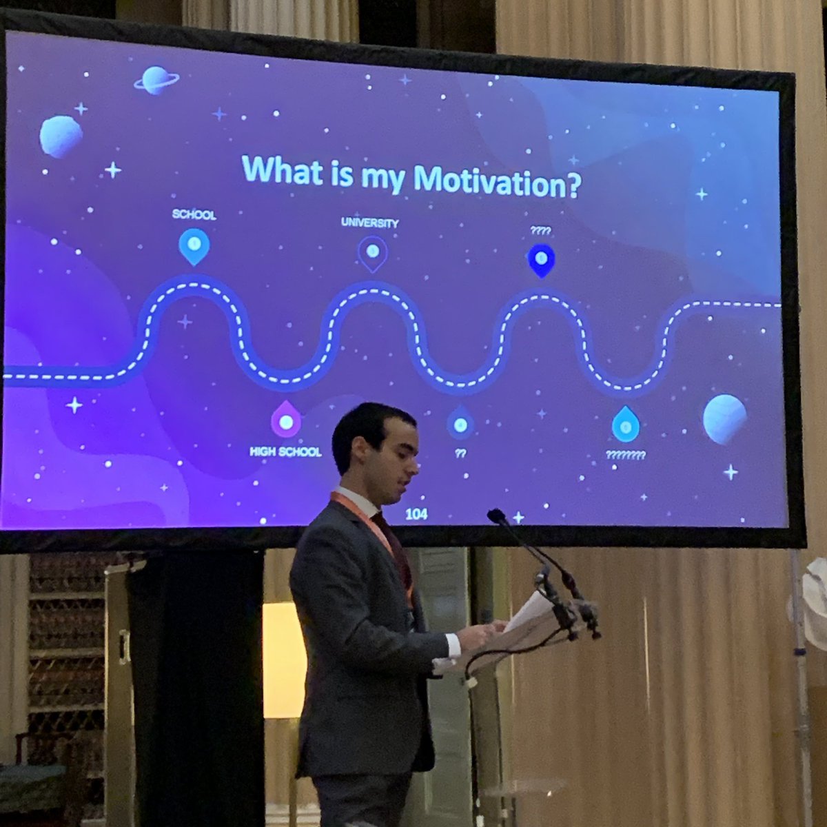 OficinaRI_UCM's tweet photo. Miguel Roses is a  @unicomplutense Student. He is sharing now with us, in this insightful @Una_Europa Kaleidoscope Showcase event, his experience as a participant -and ✨ winner ✨- of the 2022 #UnaTogether Challenge. “A life changing experience to me”. 💕 https://t.co/Gwz01CMPAc