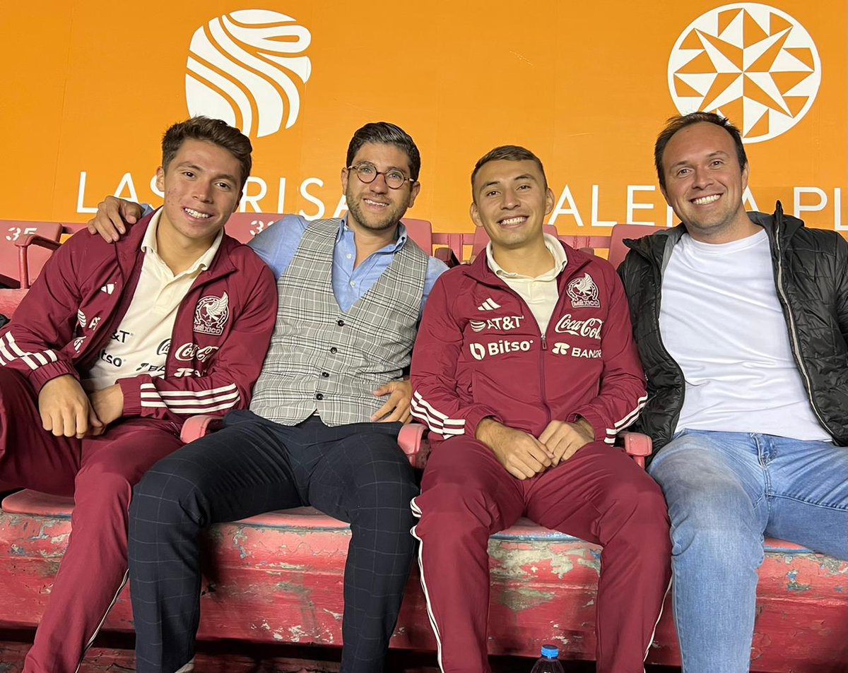 ¡Muchas felicidades a Saúl Zamora 
y Rodrigo Huescas por salir campeones de la #RevelationsCup2022 con <a href="/miseleccionmx/">Selección Nacional</a> Sub 20! 🏆🥇🇲🇽
#soyamero #untilitsdone #miseleccion