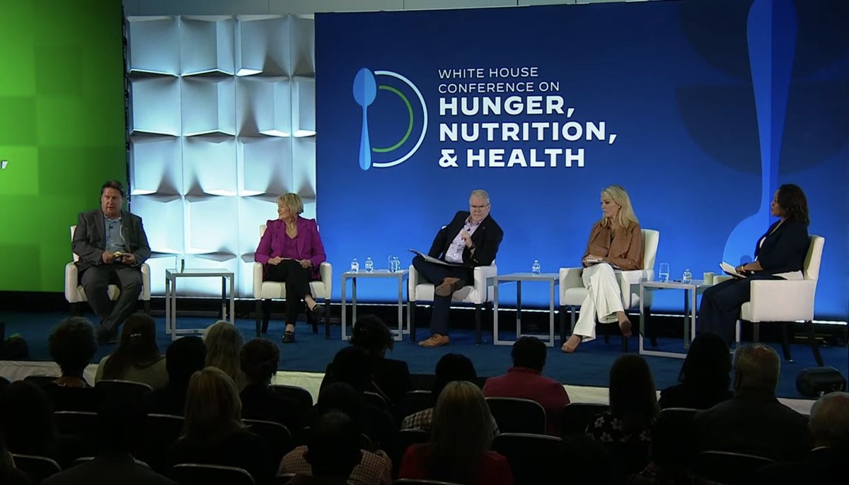 Are you tuning into the panel on improving food access and affordability?

Join the #WHConfHungerHealth and keep an eye out for our big takeaways from the conference!