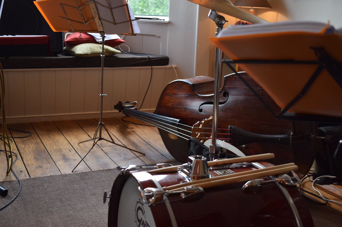cliffeatdinham's tweet photo. Live Dinner Jazz this Friday Book a table on 01584872063 or pop in for light bites/cocktails https://t.co/B8SGkjilIL