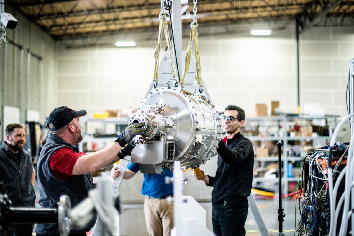 magniX's tweet photo. Yesterday’s first flight of @EviationAero's all-electric Alice aircraft marked a milestone day for #electricaviation. We’re honored to power Alice with our EPUs as we work together to usher in the next frontier of sustainable aviation!
https://t.co/NT5uKLg5b2
#FlytheFuture https://t.co/5NzwaeYsNz