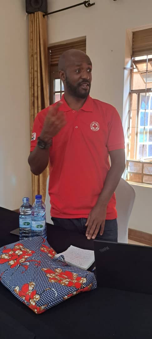 JohnAtugonza3's tweet photo. Today the URCS Safer Access Steering Committee held a meeting to review 2022 Safer Access Plan of Action Supported by ICRC.Director DRM was part of the team.Thank you good people https://t.co/E2rG4QsG48