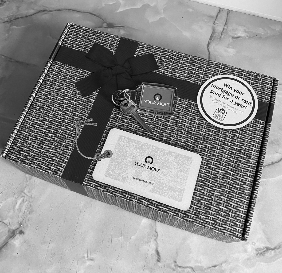 BenHall190891's tweet photo. The keys to my first very own little home ☺️🏠🔑 https://t.co/kQPmlSAy0F