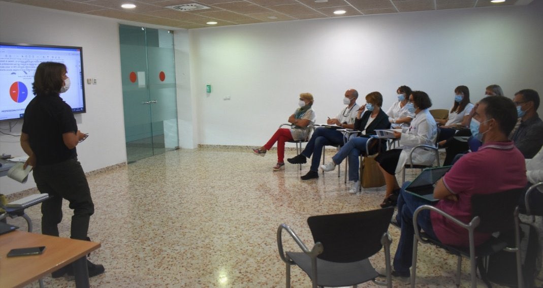 Institut d’Assistència Sanitària (@iasgirona) on Twitter photo Nova reunió de treball avui de l'Equip Impulsor del futur #CampusSalutGirona. S'han analitzat les aportacions fetes pels professionals de l'<a href="/htrueta/">Hospital Trueta</a> i #IASGirona durant el procés participatiu d'#Urgències.
Mentrestant anem avançant en el procés d'#Hospitalització. Nova reunió de treball avui de l'Equip Impulsor del futur #CampusSalutGirona. S'han analitzat les aportacions fetes pels professionals de l'<a href="/htrueta/">Hospital Trueta</a> i #IASGirona durant el procés participatiu d'#Urgències.
Mentrestant anem avançant en el procés d'#Hospitalització.