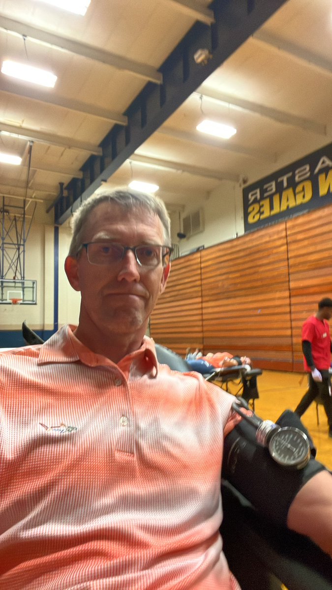 Red Cross Blood Drive gets some of my blood! Don’t worry, I will still golf,today.⛳️
