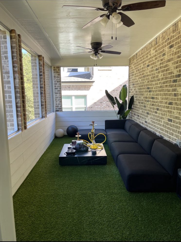 THEEPROBLEMCEE's tweet photo. Built a hookah lounge in my house >>>>>>>>>>>>>>>>>>>>> https://t.co/Yez3qirwtc