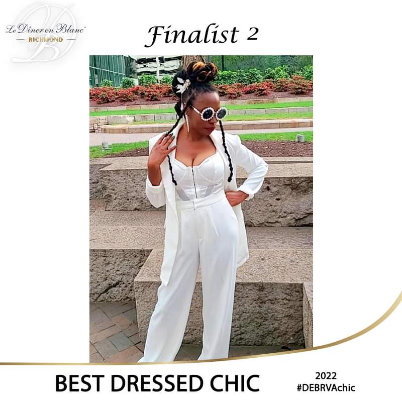 Diner en Blanc Richmond 2022 BEST DRESSED CHIC FINALIST #2 Announcing this year's Winner 🥇 soon.
.
.
.
.
#DEBRVACHIC #DEBRVA2022 #dinerenblancrva #dinerenblanc #rvafashion #memoriesforlife #smilesarecontagious #virginiaisforlovers #beyourbestself #classyandsassy #fascinator
