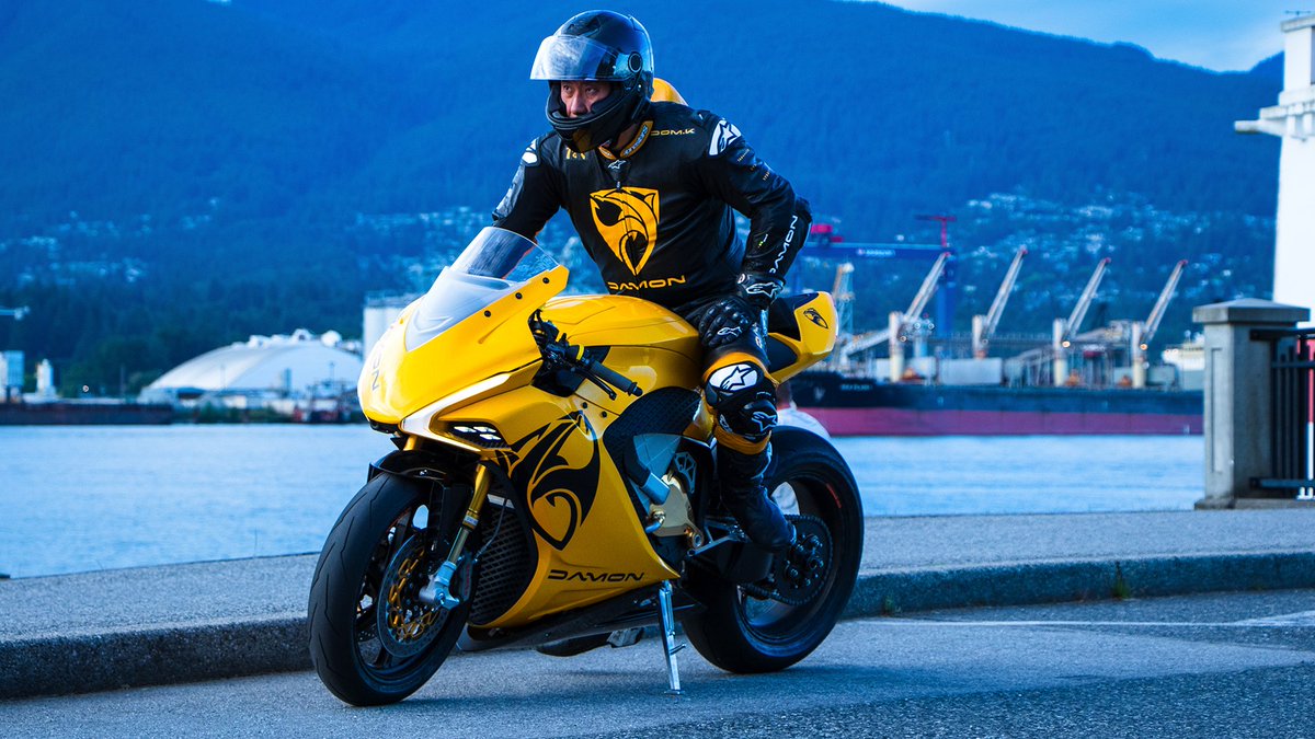 Damon Motorcycles (@damonmotorcycle) on Twitter photo What gear do you use to keep yourself safe on the road?
Thanks to our friends at <a href="/alpinestars/">alpinestars</a>, the Damon team always stays well-protected (and well-dressed)! Our test engineers are enjoying the extra feeling of safety the tech-air suits provide. What gear do you use to keep yourself safe on the road?
Thanks to our friends at <a href="/alpinestars/">alpinestars</a>, the Damon team always stays well-protected (and well-dressed)! Our test engineers are enjoying the extra feeling of safety the tech-air suits provide.