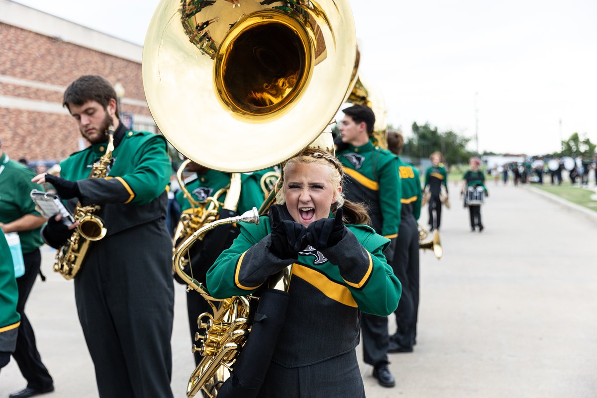 OBU_Athletics's tweet photo. The Locals put on a great show at our @OBU_Football tailgate!
Don't worry, if you missed it, they will be back at our next home football game vs. Arkansas Tech on October 8th!
#OnToVictory | #repkarip https://t.co/t3bjhlFoOU