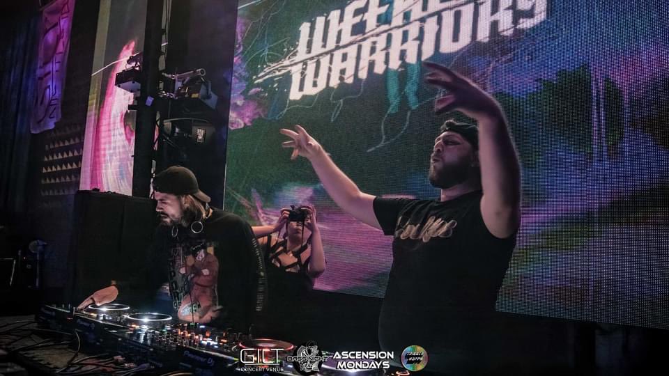 WkndWarriorsNJ's tweet photo. angry claws for angry dubstep #dubstep #riddim #weekendwarriors https://t.co/OU8a57mLTw