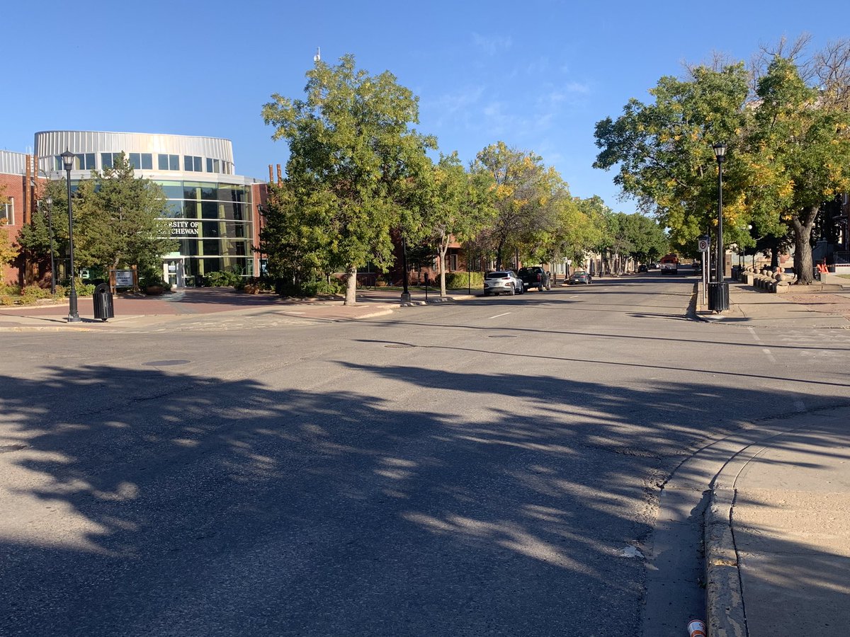 PAPSCPU's tweet photo. @princealbertpolice had the pleasure to partner with U of S Protective Services Bike Patrol! They work closely with the  Campus Community, PAPS and other agencies to keep the campus safe!  Exciting times with the New Campus! #community #campuslife #students #safety https://t.co/F1jOSoLHX3