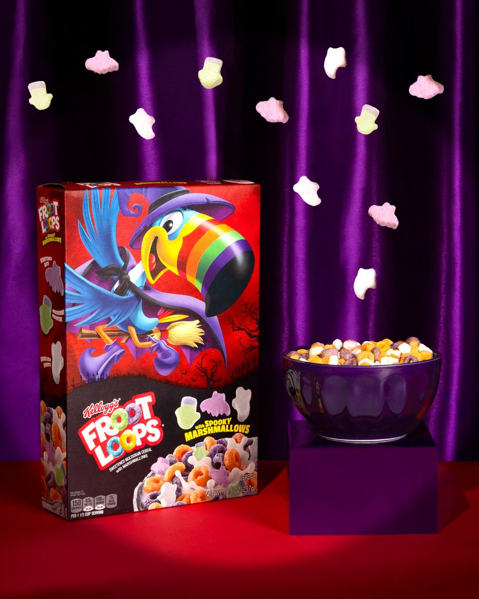 Ready for a wicked good time with our Froot Loops and spooky marshmallows this Halloween 🧙 🧹