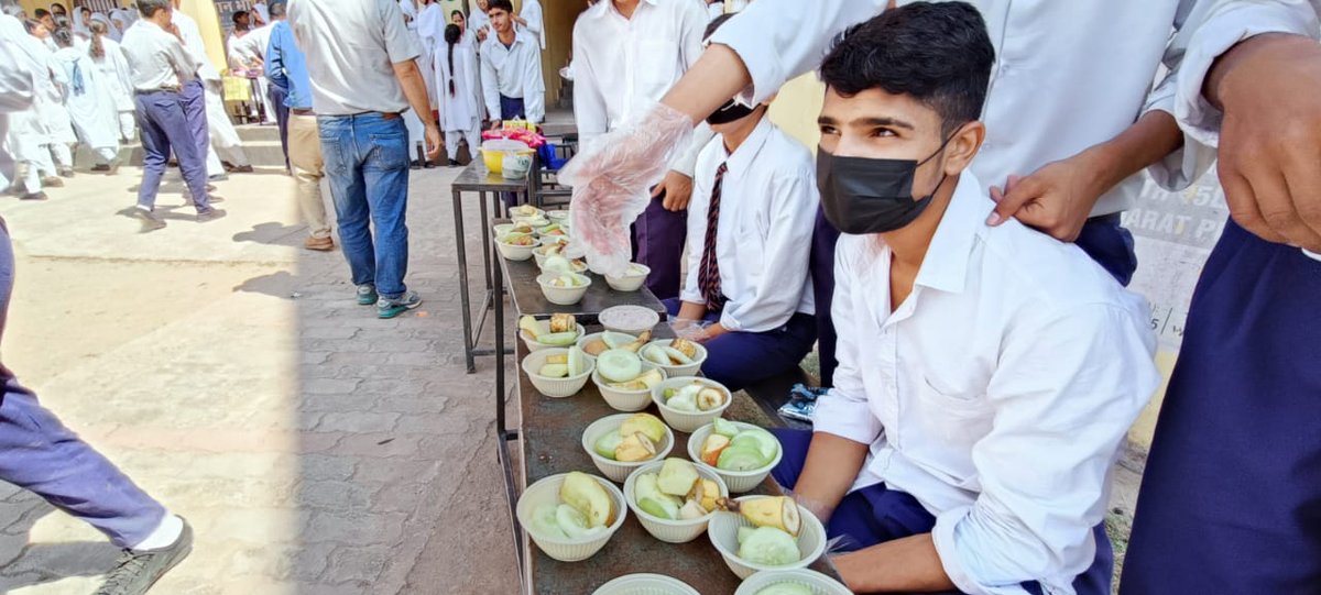 ChiefRamban's tweet photo. @OfficeOfLGJandK @dcramban @diprjk @DIPRRambandic @Devanan47977879 @SchoolsJammu @JKSamagra "World Food Festival" organized at Govt. HSS Sangaldan https://t.co/DYyViH86Hu